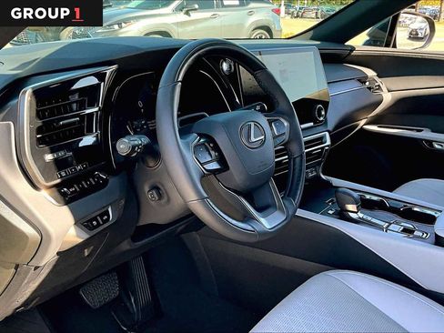 Certified 2025 Lexus RX 350 Premium Plus image 14