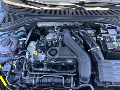 New 2026 Volkswagen Jetta SE FWD image 20