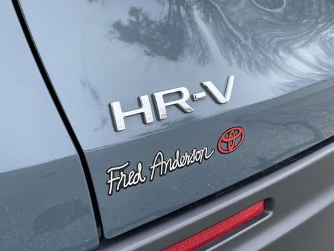 Used 2024 Honda HR-V Sport image 11
