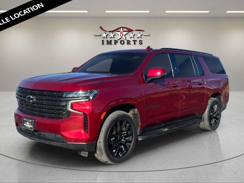 Used 2022 Chevrolet Suburban RST w/ Luxury Package AWD/4WD image 1
