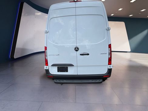 New 2025 Mercedes-Benz Sprinter 2500 image 3