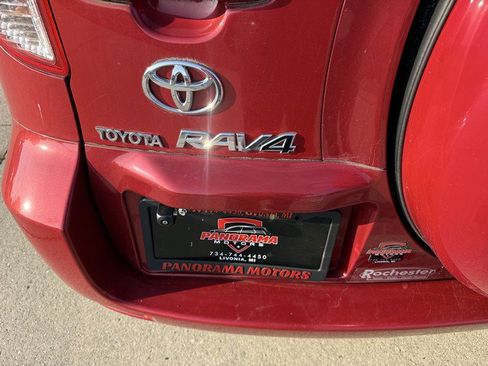 Used 2007 Toyota RAV4 4WD w/ 3rd Row image 40