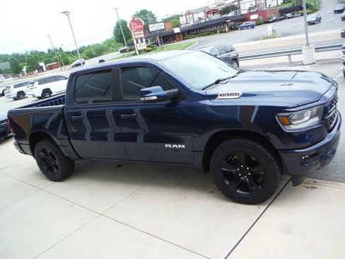 Used 2022 RAM 1500 Big Horn AWD/4WD image 11