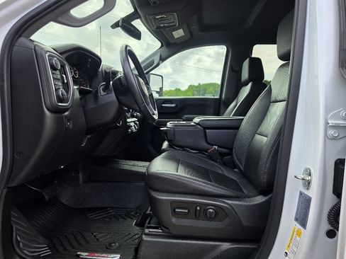 Used 2021 Chevrolet Silverado 2500 LTZ AWD/4WD image 4