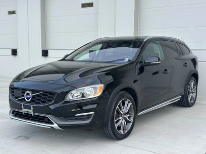 Used 2015 Volvo V60 T5 Cross Country w/ Protection Package