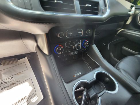 Used 2021 Chevrolet Tahoe Z71 image 22