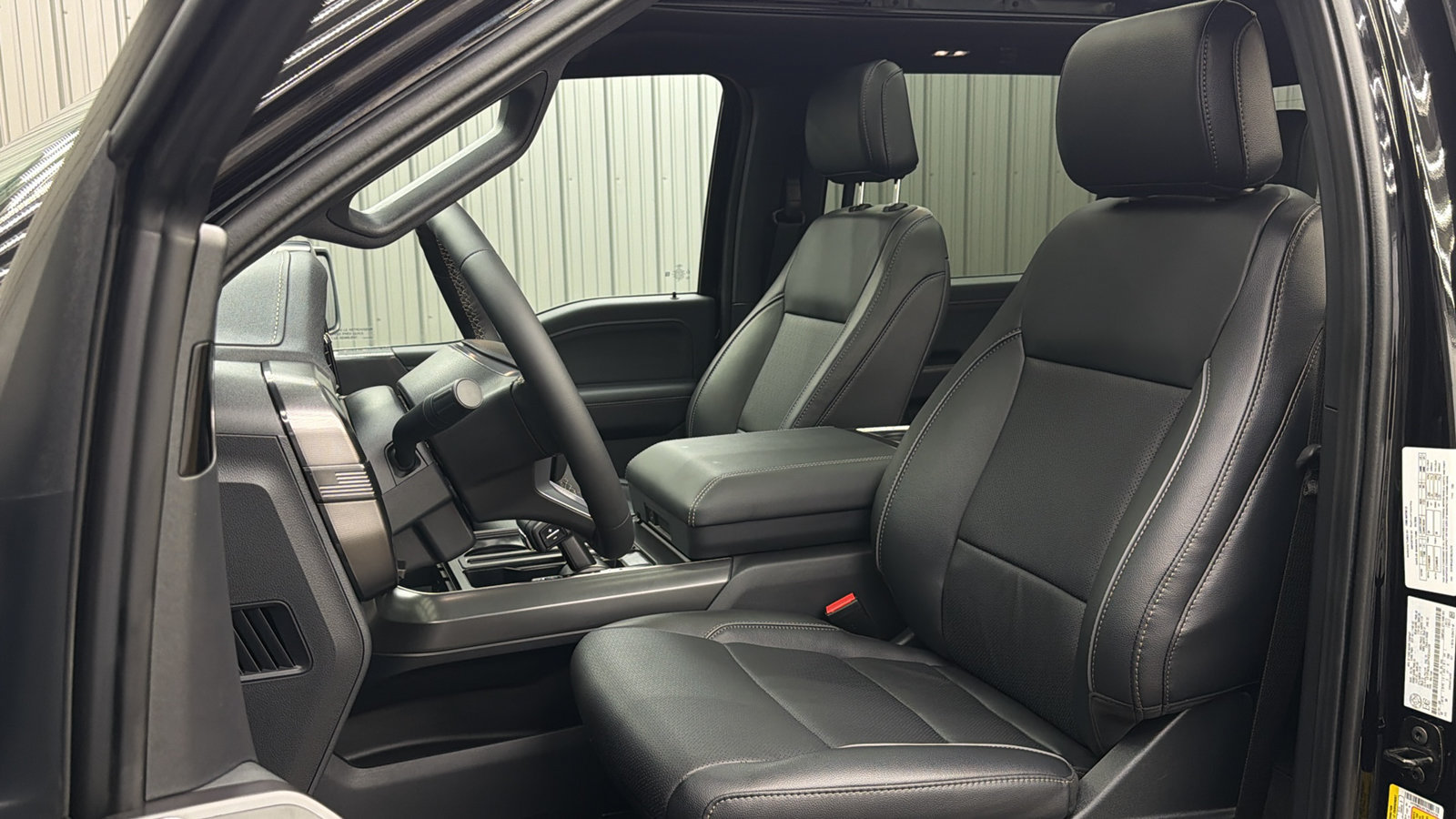 Used 2026 Ford F150 Lariat AWD/4WD image 32