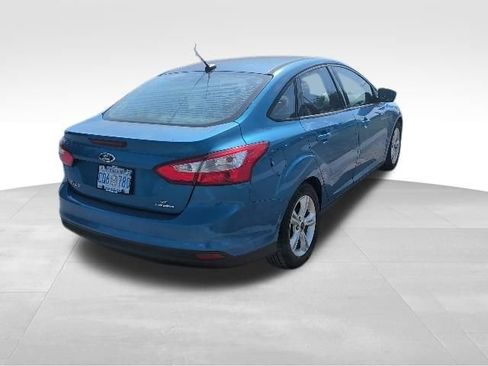 Used 2014 Ford Focus SE FWD image 3