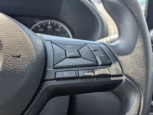 Used 2024 Nissan Sentra S FWD image 17