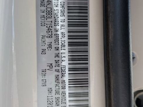 Used 2020 Jeep Compass Latitude w/ Popular Equipment Group image 16