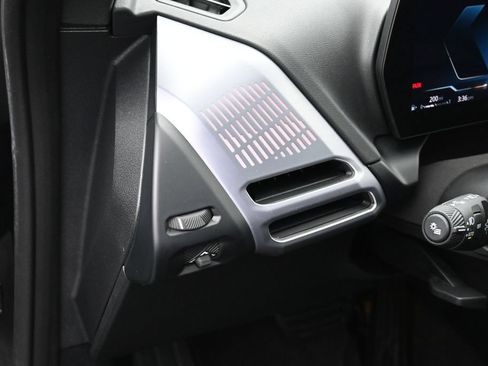 Used 2025 BMW 228i xDrive AWD/4WD image 12
