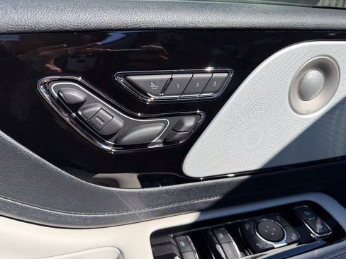 New 2026 Lincoln Aviator Reserve w/ Luxury Package image 14