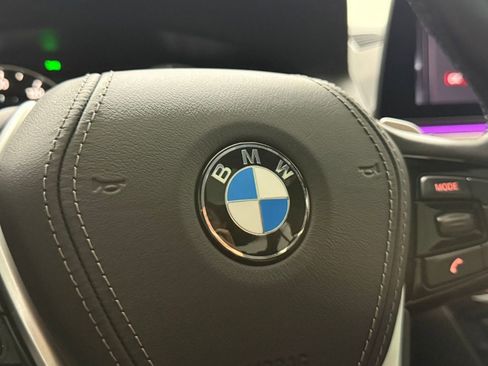 Used 2019 BMW 530e w/ Convenience Package image 24