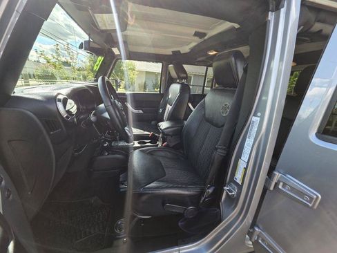 Used 2013 Jeep Wrangler Unlimited Sport AWD/4WD image 14