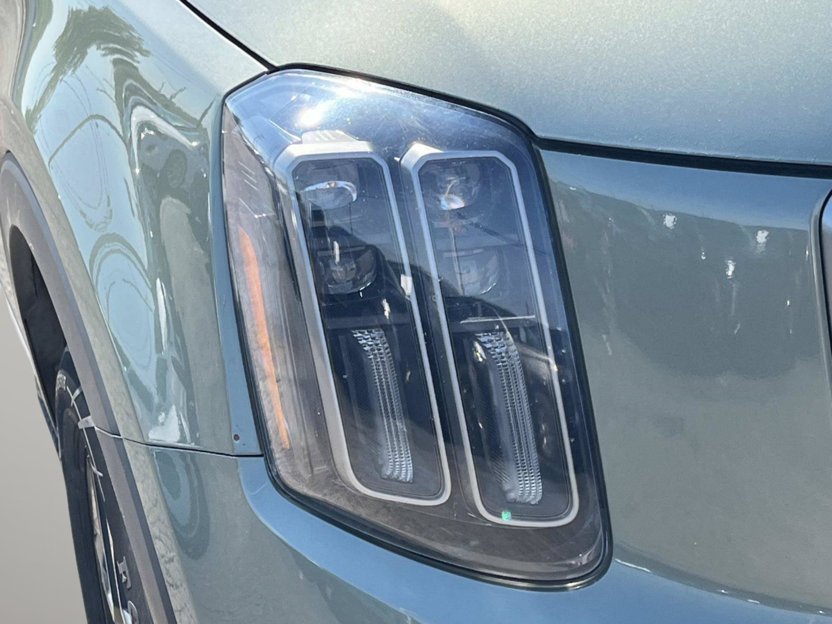 Used 2023 Kia Telluride SX X-Pro AWD/4WD image 9