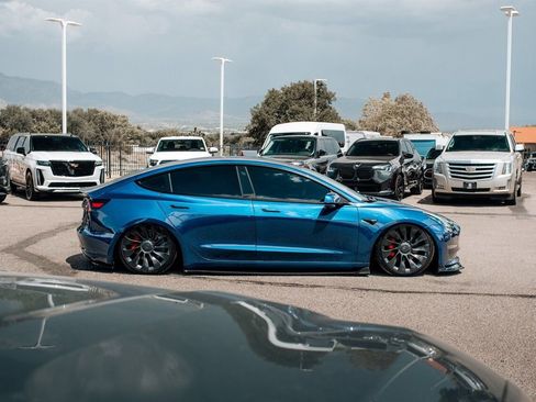 Used 2022 Tesla Model 3 Performance AWD/4WD image 8