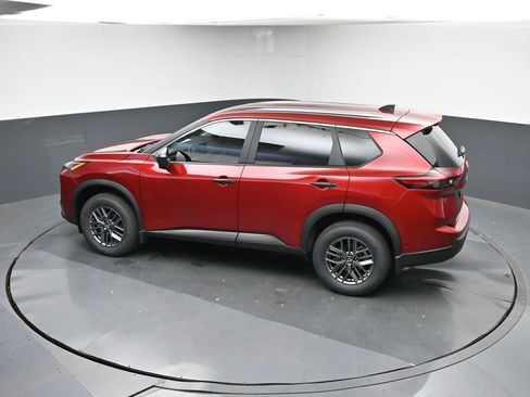New 2026 Nissan Rogue S image 33