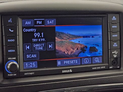 Used 2019 Dodge Grand Caravan SXT FWD image 13