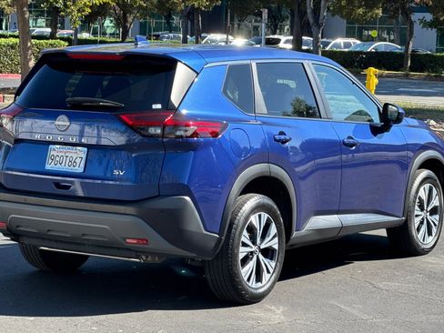 Certified 2023 Nissan Rogue SV image 4