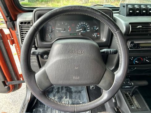 Used 2000 Jeep Wrangler Sport AWD/4WD image 14