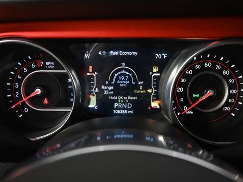 Used 2018 Jeep Wrangler Unlimited Rubicon AWD/4WD image 27