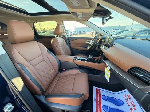 New 2026 Nissan Rogue Platinum w/ Platinum Premium Package image 19