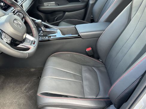 Used 2025 Acura ADX A-Spec image 12