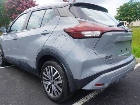 Used 2023 Nissan Kicks SV FWD image 5