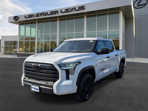 Used 2023 Toyota Tundra SR5 AWD/4WD image 7