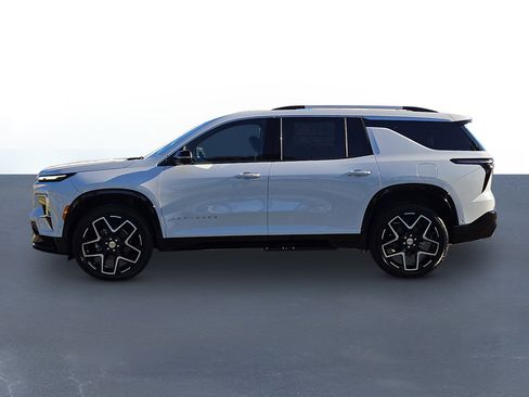 New 2026 Chevrolet Traverse High Country image 8