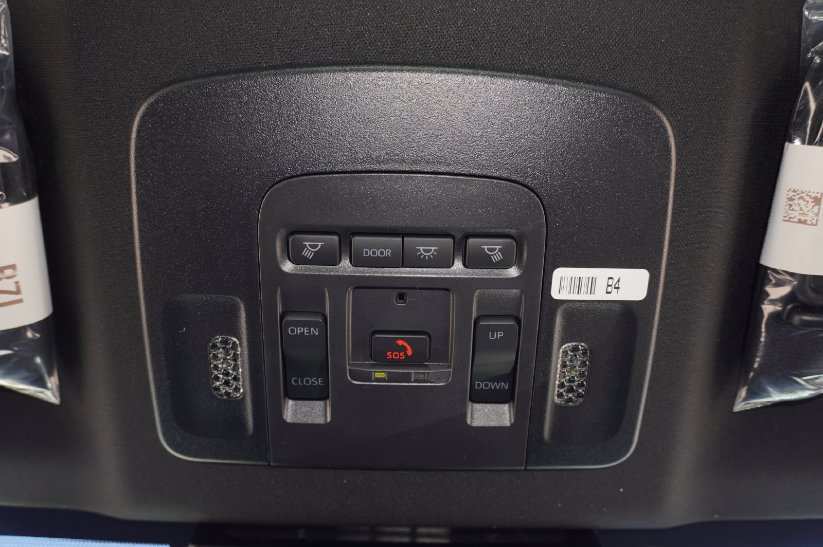 Used 2026 Toyota Camry SE w/ Multimedia Upgrade Package FWD image 17
