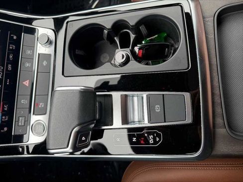 Used 2021 Audi Q7 2.0T Premium Plus w/ Executive Package image 14