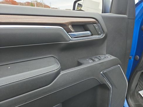 Used 2022 Chevrolet Silverado 1500 LT Trail Boss image 10