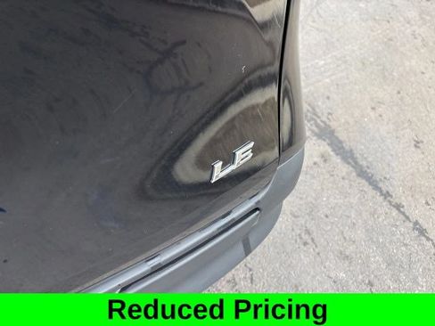 Used 2025 Toyota Sienna LE FWD image 42