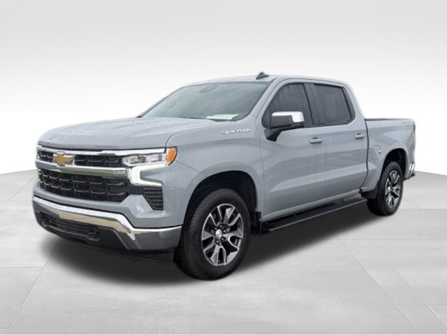 Used 2024 Chevrolet Silverado 1500 LT AWD/4WD image 5