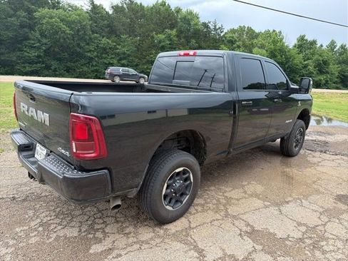 Used 2025 RAM 2500 Laramie AWD/4WD image 8