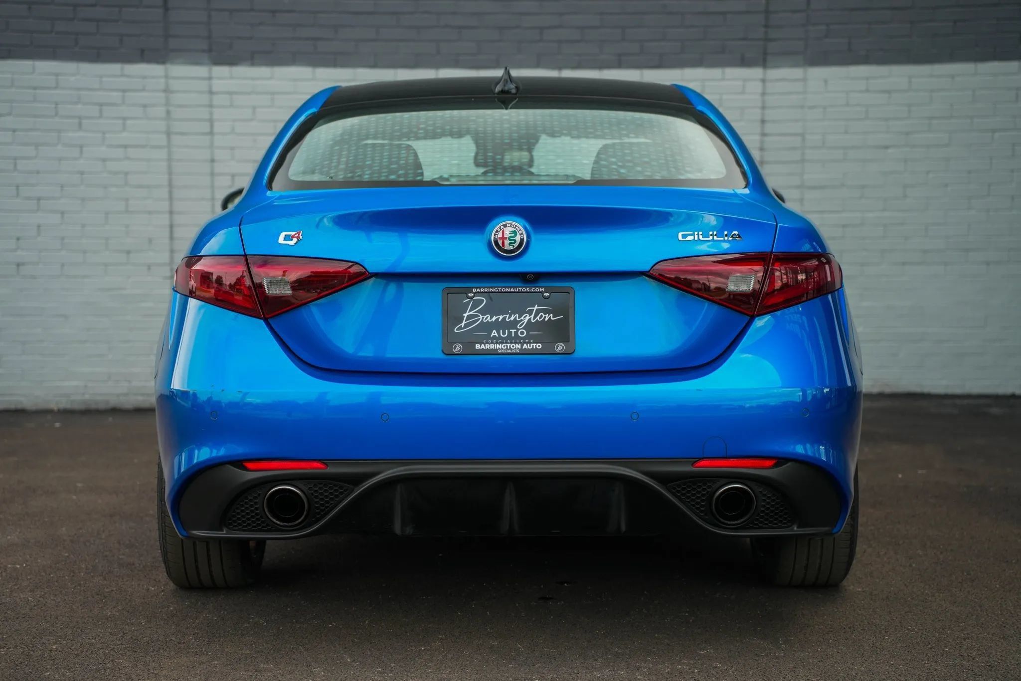 Used 2018 Alfa Romeo Giulia Ti Sport w/ Quick Order Package 22S Sport AWD/4WD image 6