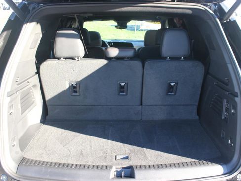 Used 2024 Chevrolet Traverse RS w/ LPO, Floor Liner Package image 11