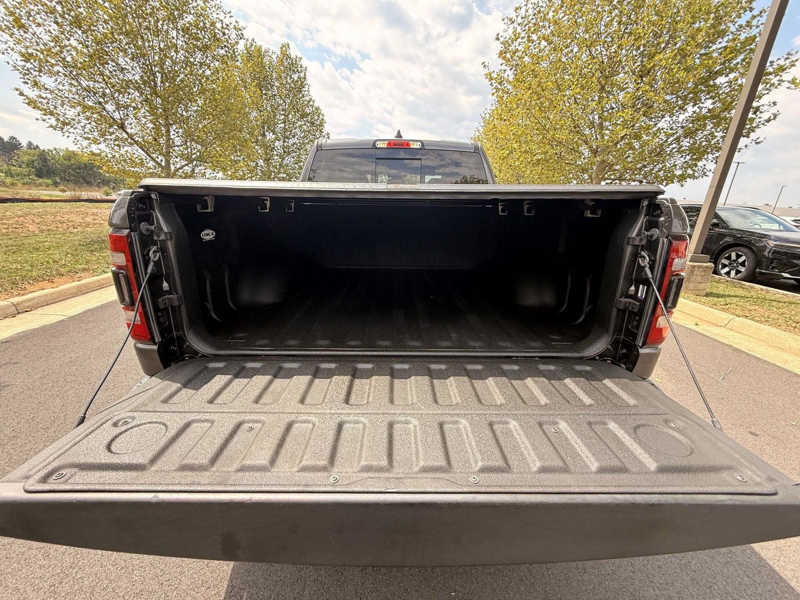 Used 2019 RAM 1500 Rebel w/ Rebel Level 1 Equipment Group AWD/4WD image 18