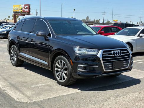 Used 2018 Audi Q7 2.0T Premium Plus w/ Premium Plus Package AWD/4WD image 10