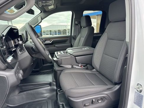 New 2026 Chevrolet Silverado 2500 LT AWD/4WD image 11