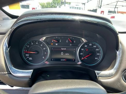 Used 2023 Chevrolet Traverse LT w/ LPO, Cargo Package AWD/4WD image 20