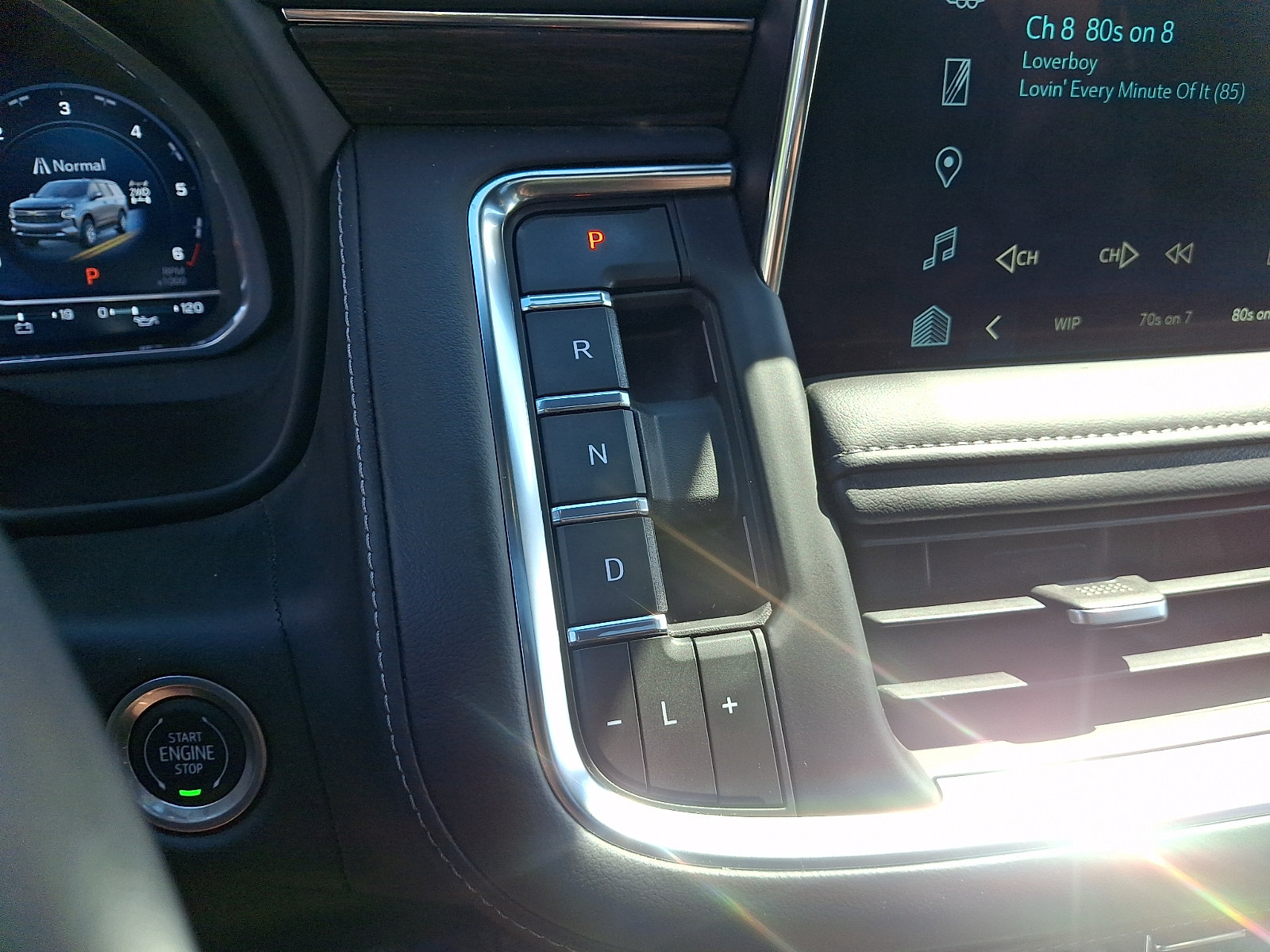 Used 2023 Chevrolet Tahoe Z71 AWD/4WD image 22