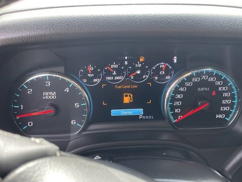 Used 2018 GMC Yukon Denali image 8