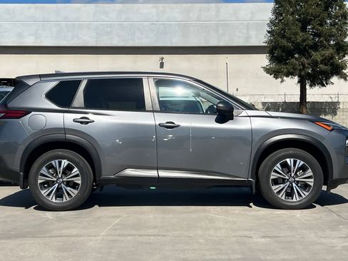 Certified 2023 Nissan Rogue SV image 9