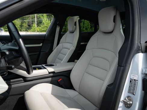 Used 2023 Porsche Taycan RWD image 26