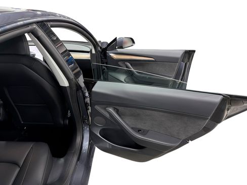 Certified 2023 Tesla Model 3 Standard Range RWD image 12