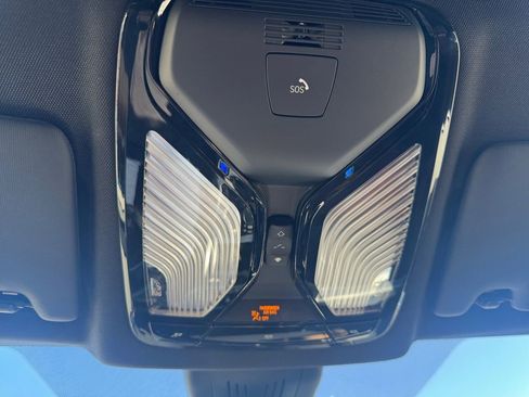 Used 2023 BMW M440i Coupe w/ Premium Package image 24