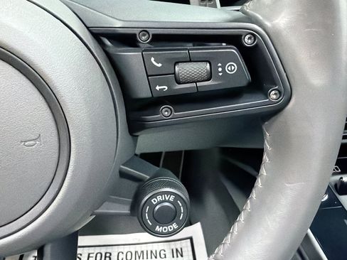 Certified 2021 Porsche 911 Carrera 4S AWD/4WD image 35