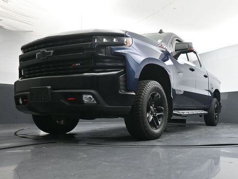 Used 2019 Chevrolet Silverado 1500 LT Trail Boss AWD/4WD image 34
